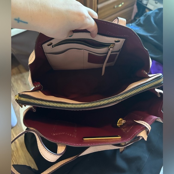 Marc Jacobs Editor Shoulder Bag - Picture 4 of 8